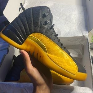 Jordan 12 Retro ‘University Gold’